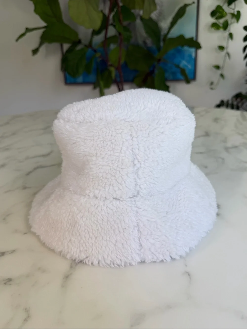 ALO YOGA Foxy Sherpa Bucket Hat Ivory S/M
